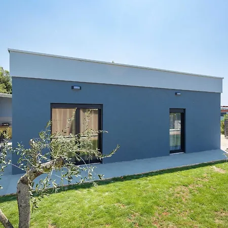 Eco House Peroj Holiday home Pula