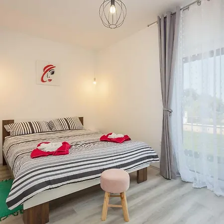 Holiday home Eco House Peroj Pula